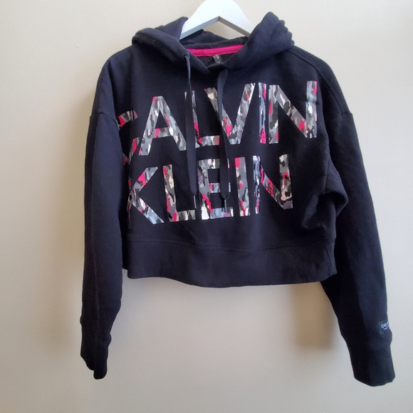 Calvin Klein Cropped Hoodie, Black colour with colourful Logo, M size - Picture 2 of 10